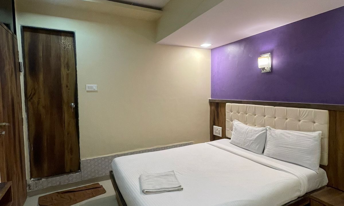 Photo of Bedroom in Jogeshwari West