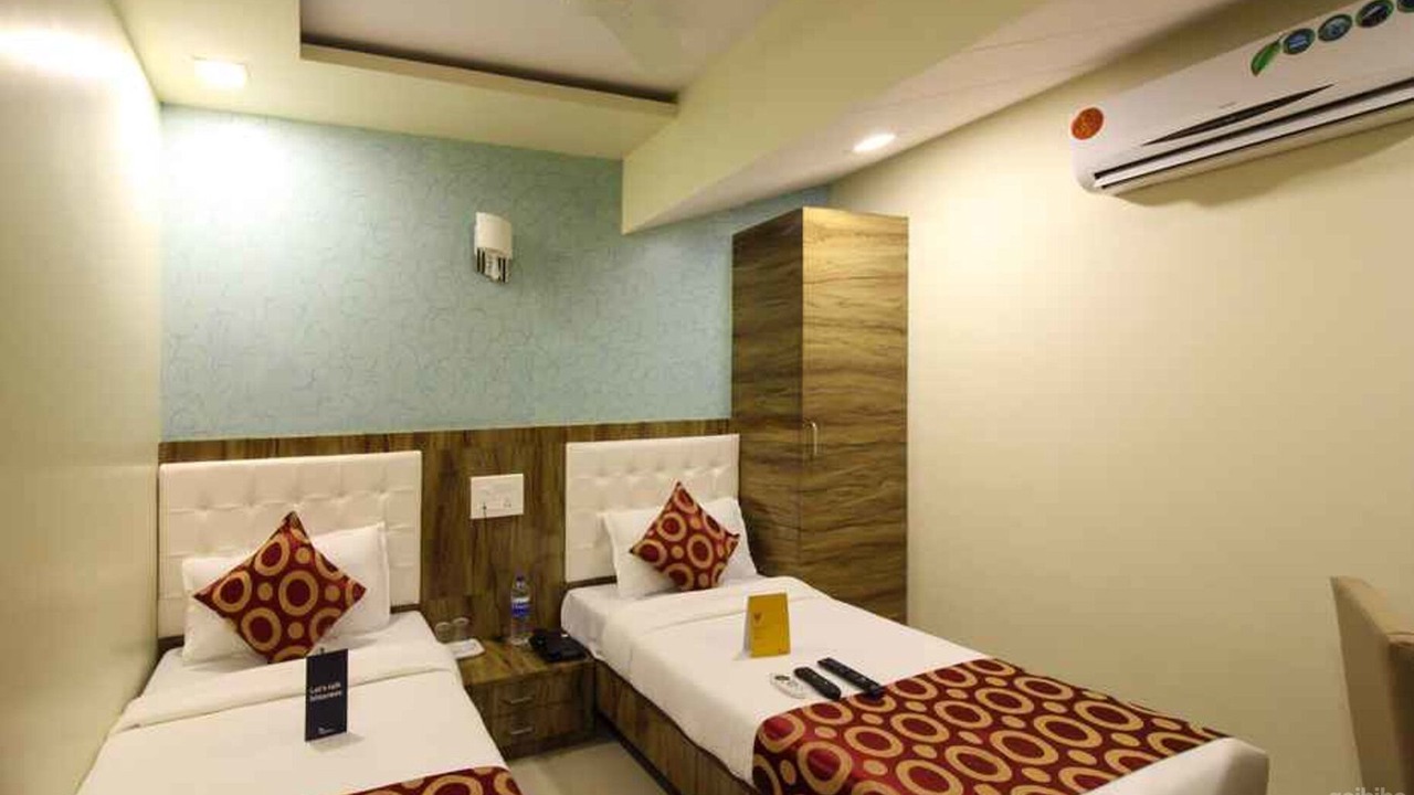 Photo of Bedroom in Jogeshwari West