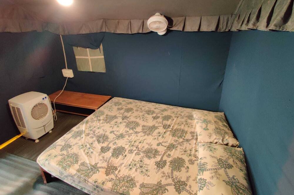 Photo of Bedroom in Hireguthi