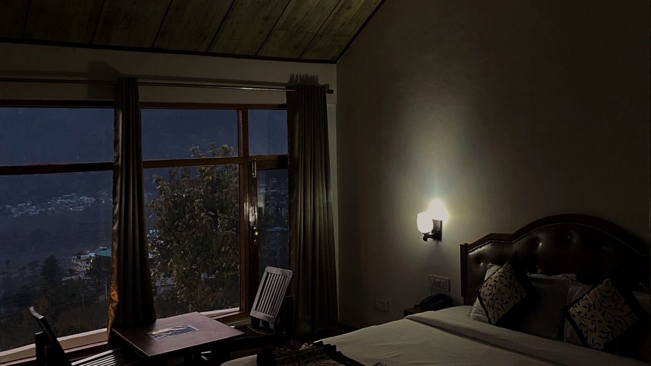 Photo of Bedroom in Manali