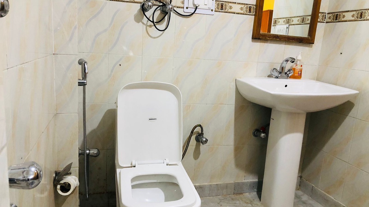 Photo of Bathroom in Manali