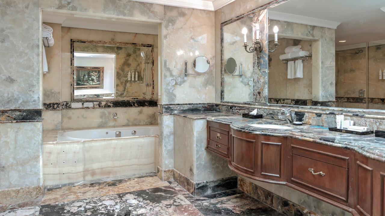 Photo of Bathroom in Guindy