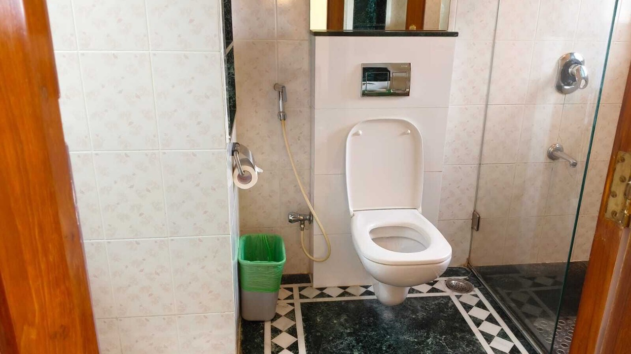 Photo of Bathroom in Prabhadevi
