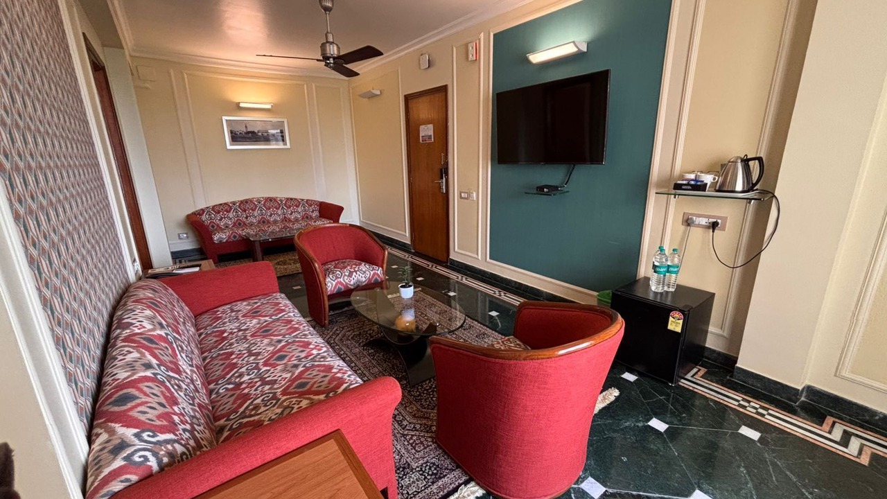 Photo of Bedroom in Prabhadevi