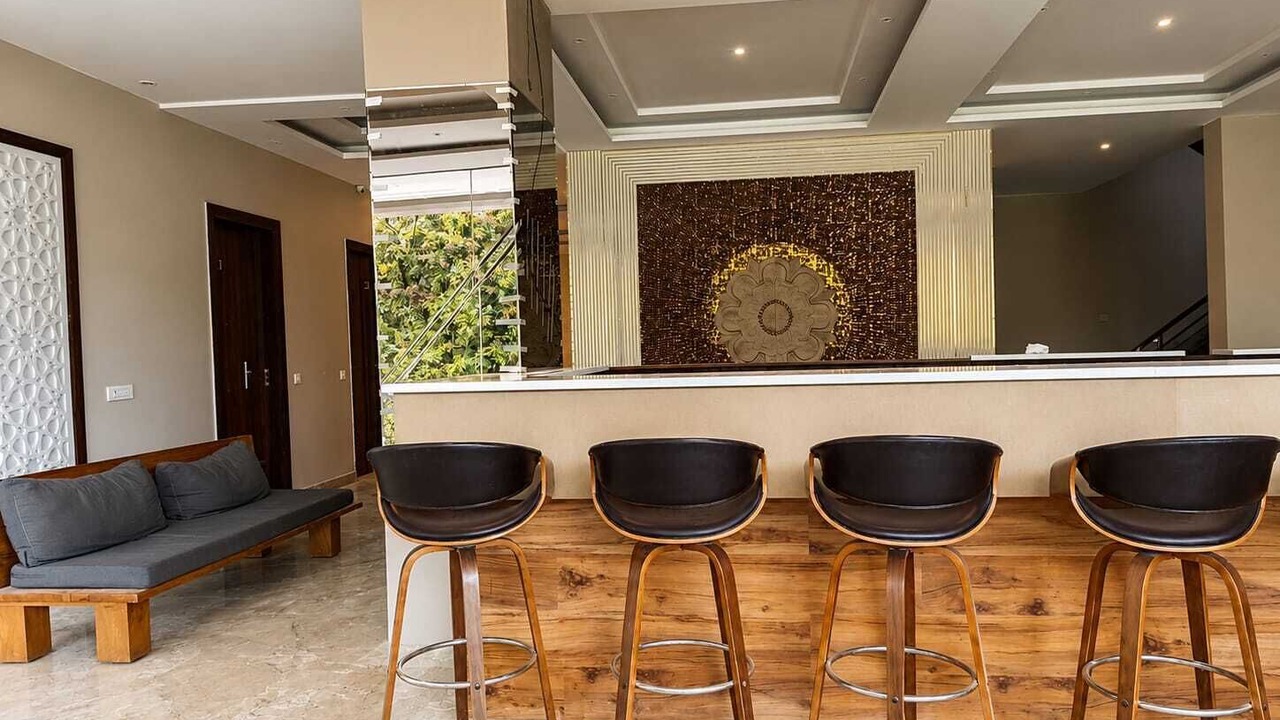 Photo of Patio Balcony in Tapovan