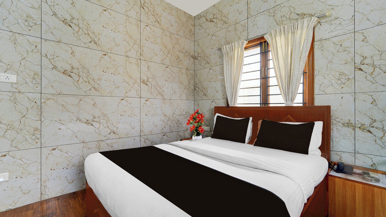 Photo of Bedroom in Gandhipuram