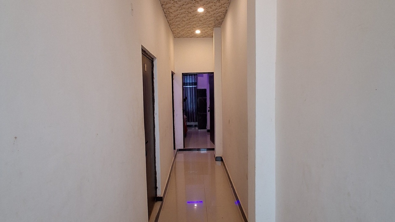 Photo of Bedroom in Mathura