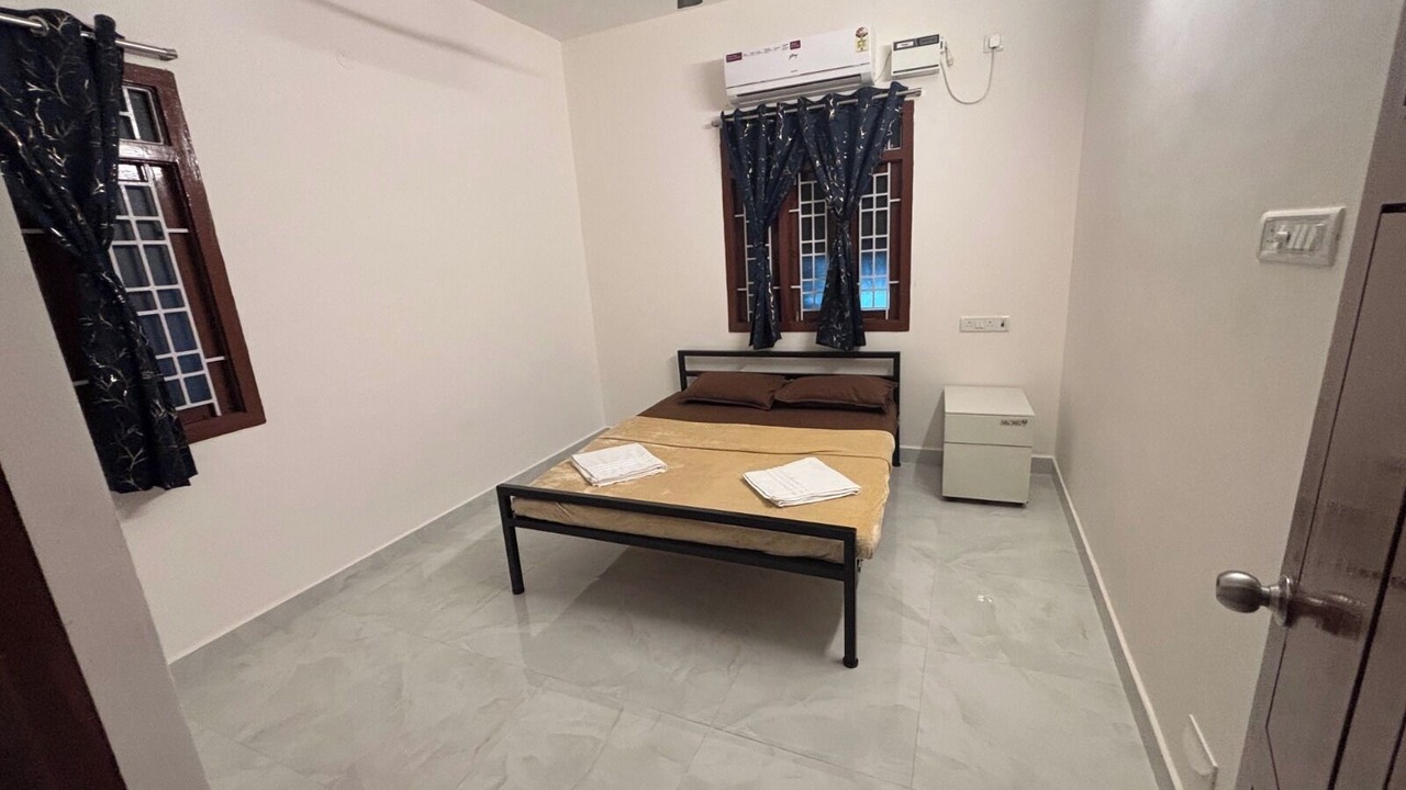 Photo of Bedroom in Nanganallur