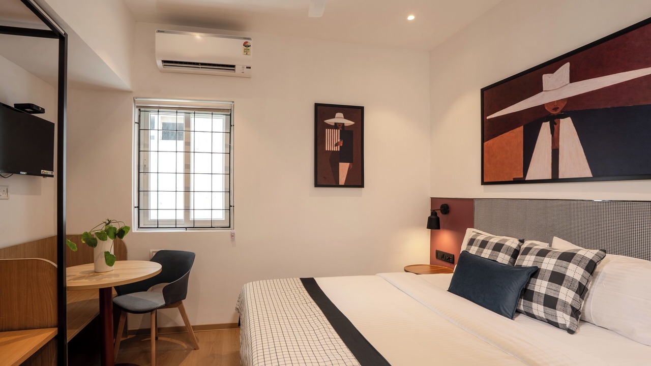 Photo of Bedroom in Thousand Lights West