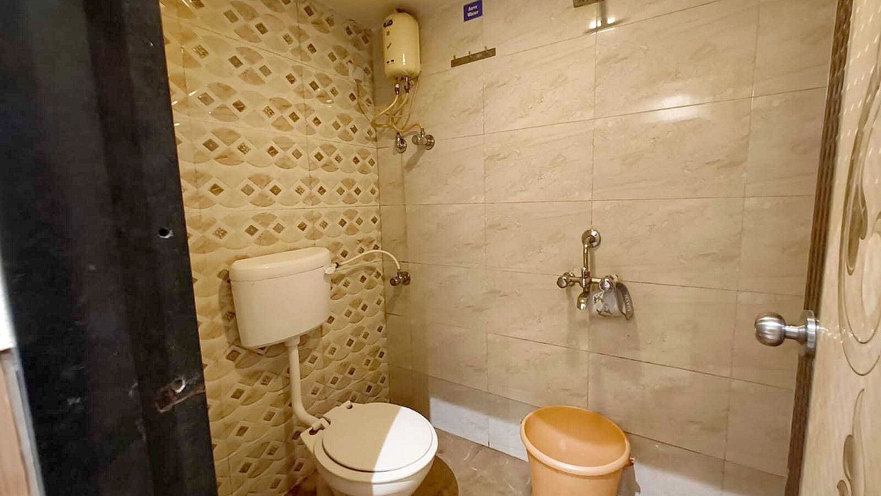 Photo of Bathroom in Kandiwali West