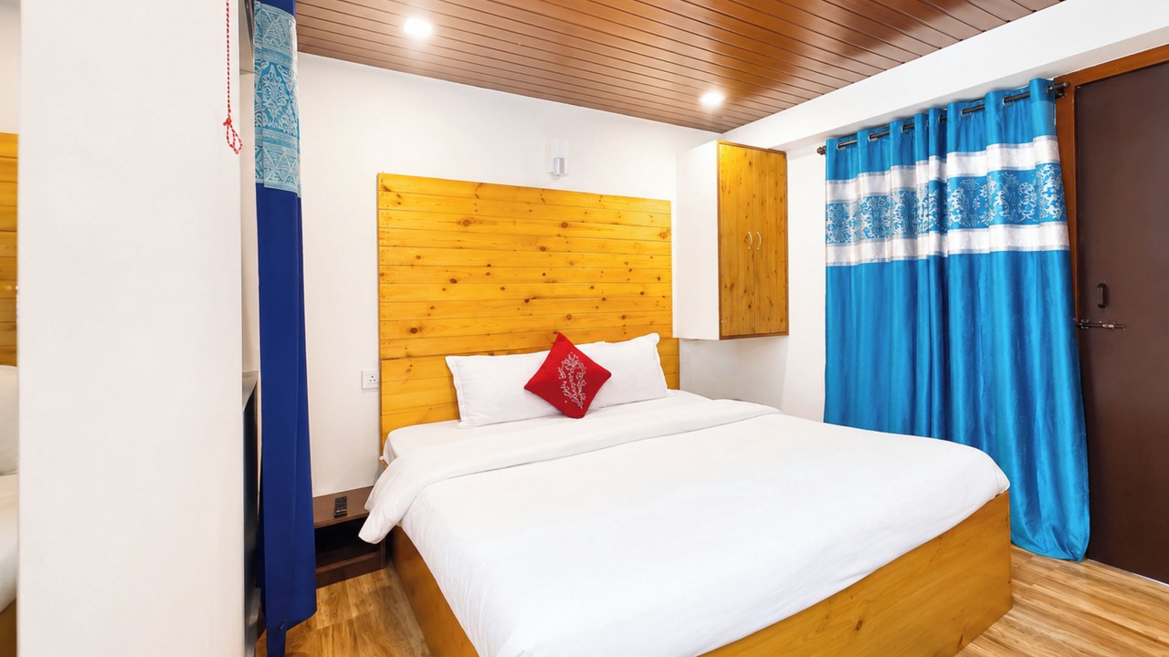 Photo of Bedroom in Nainital