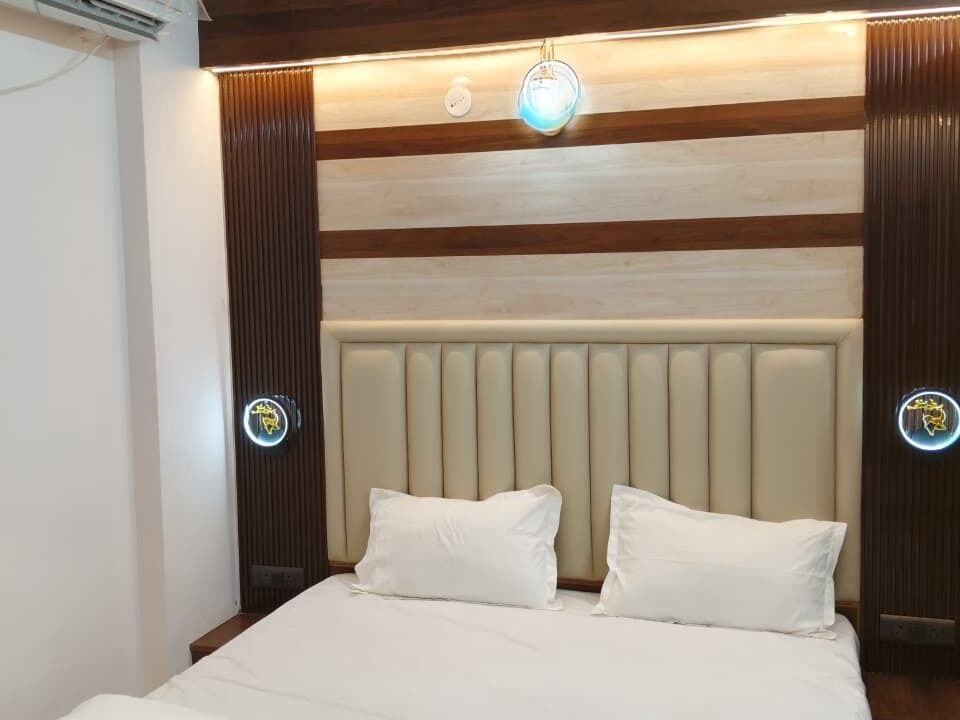 Photo of Bedroom in Palm Meadows