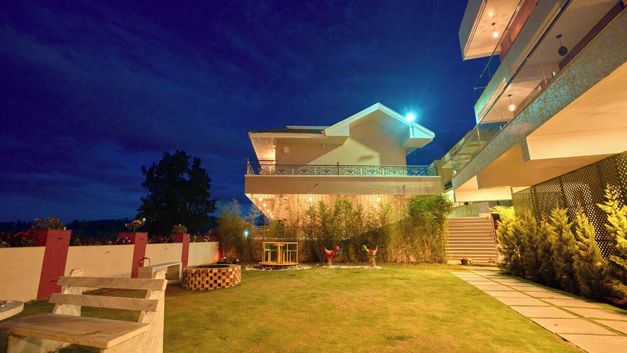Photo of Outdoor in West Mere