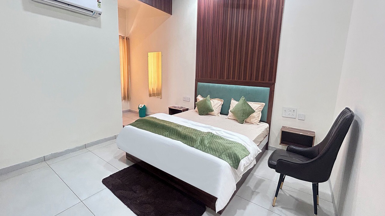 Photo of Bedroom in Shri Madhopur