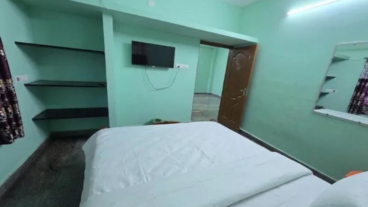 Photo of Bedroom in Urapakkam