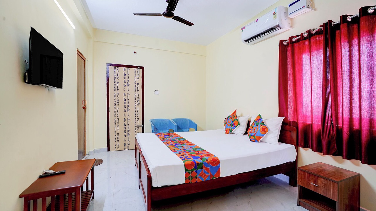 Photo of Bedroom in Kelambakkam