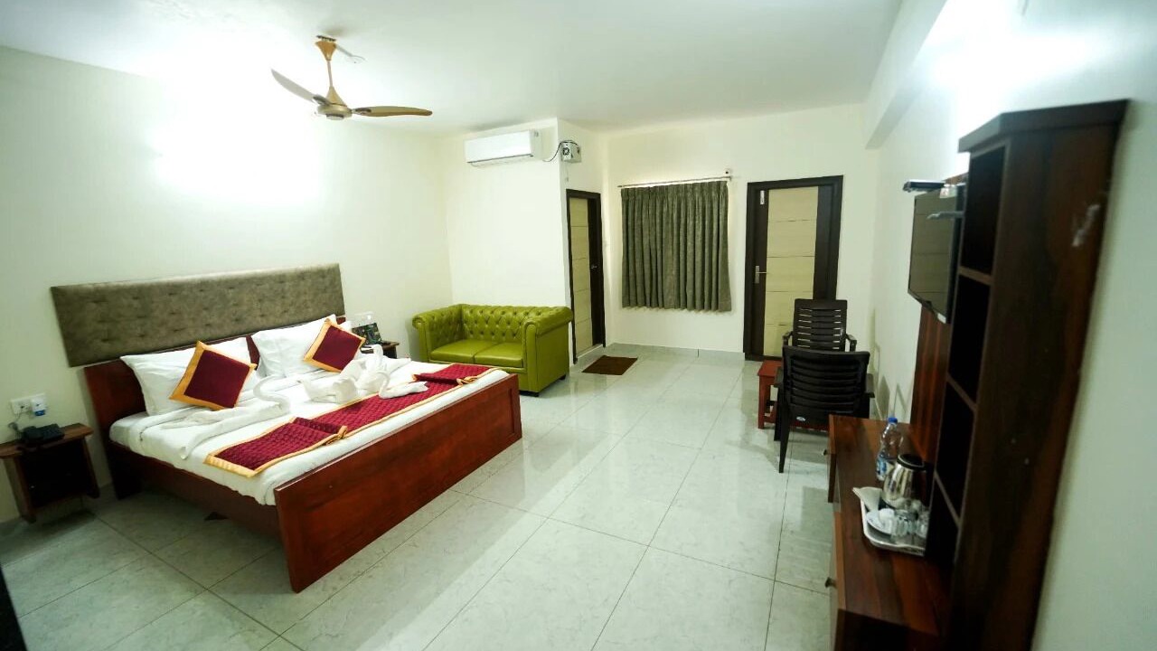 Photo of Bedroom in Suluru