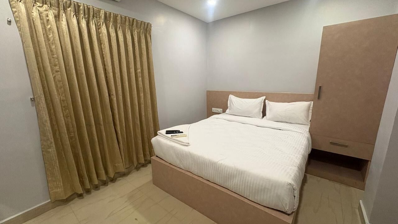 Photo of Bedroom in Royapettah