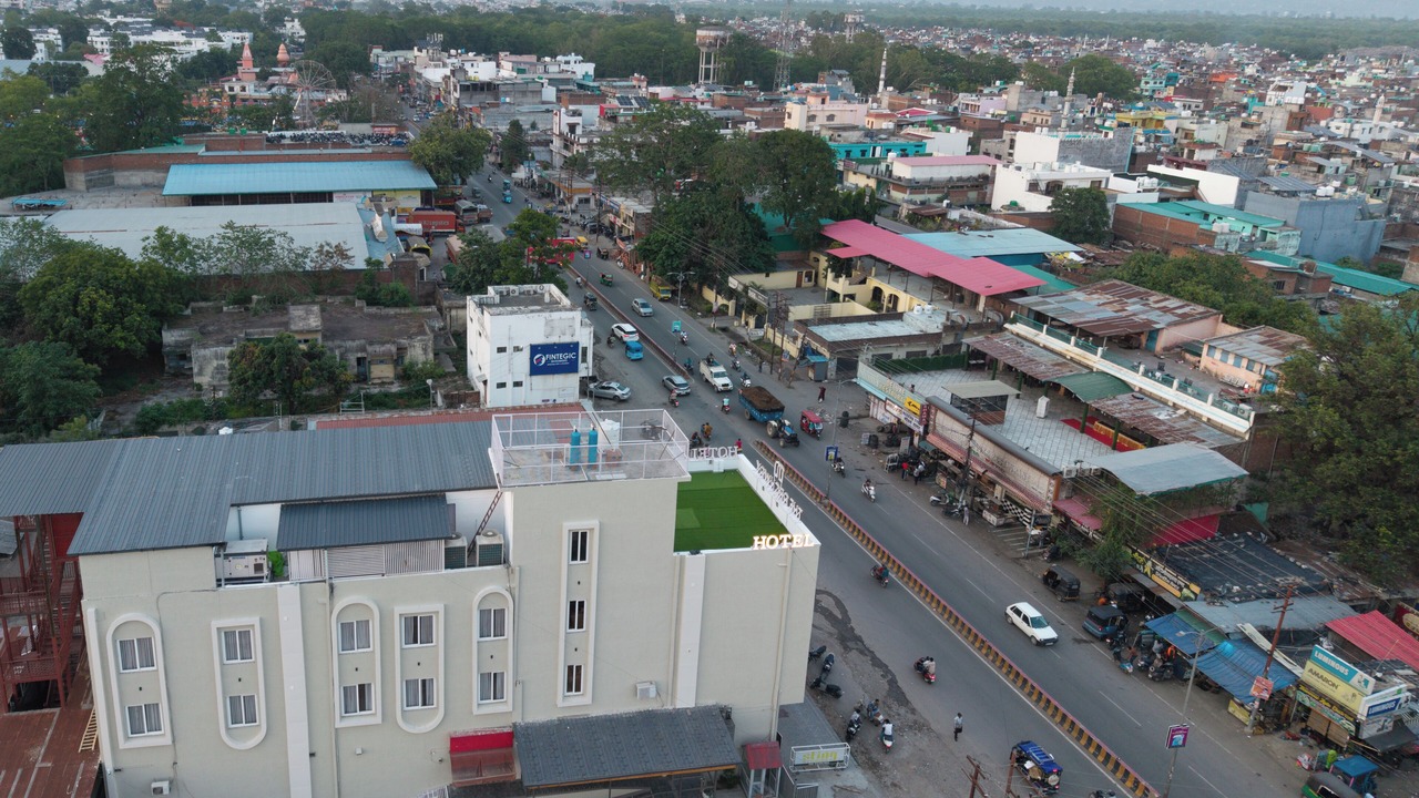 Photo of Bedroom in Kathgodam