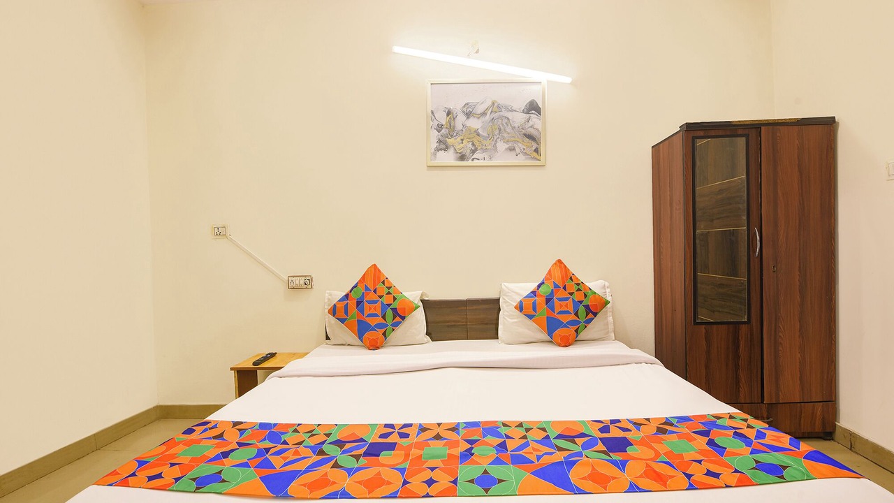 Photo of Bedroom in East of Kailash