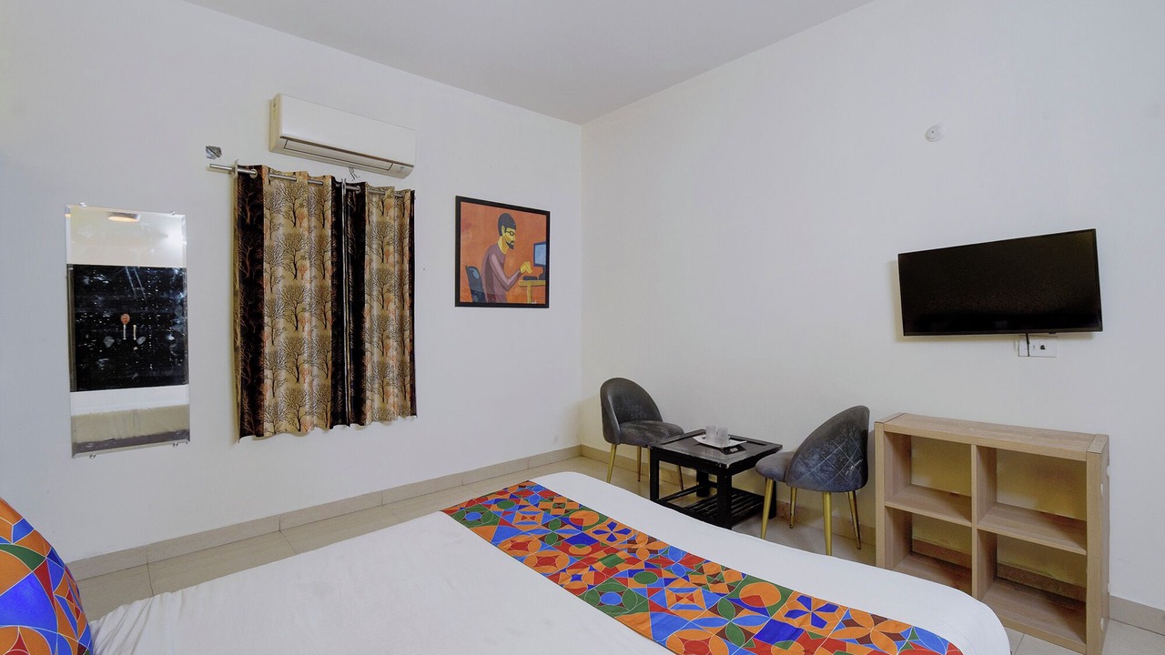 Photo of Bedroom in Kukatpalli