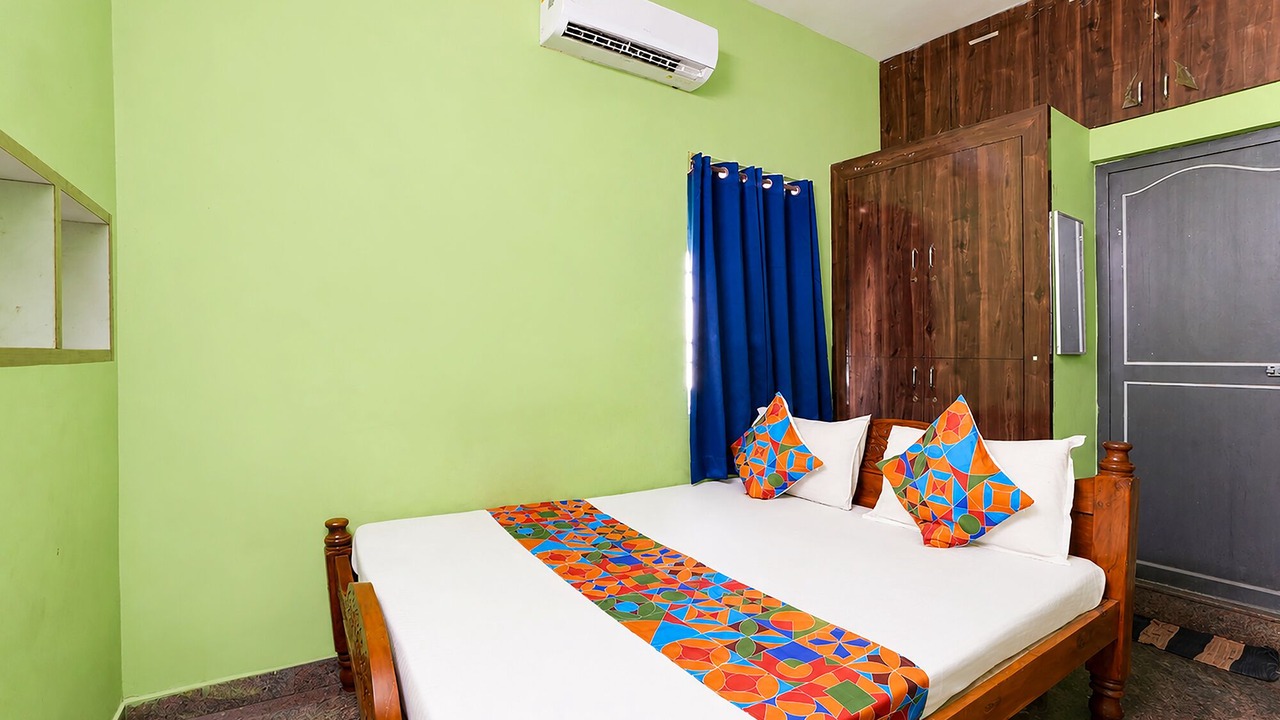 Photo of Bedroom in Urapakkam