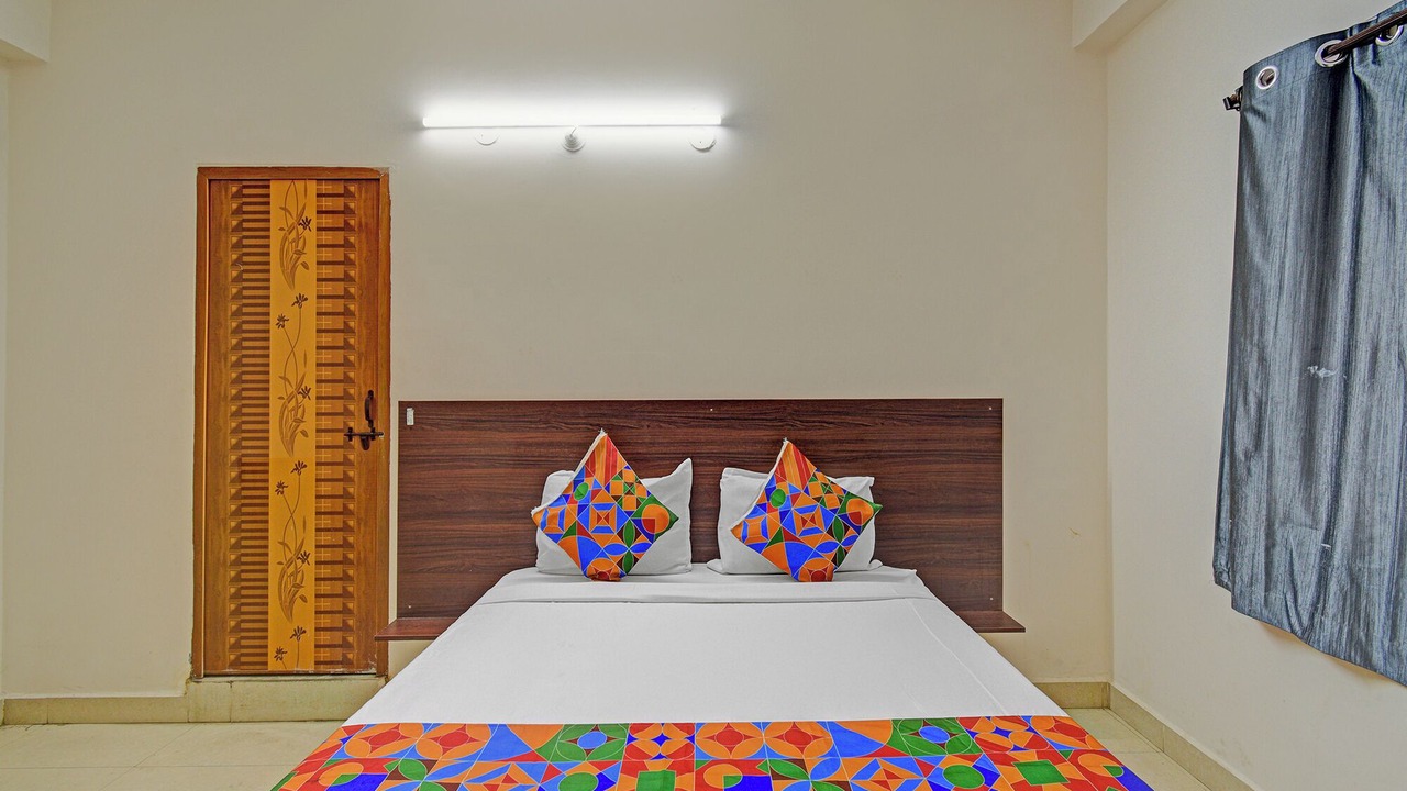 Photo of Bedroom in Ameerpet