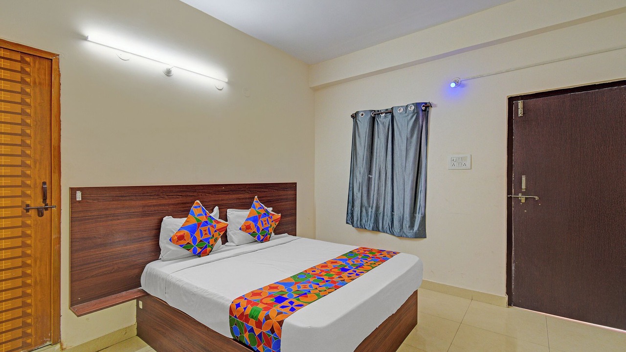 Photo of Bedroom in Ameerpet