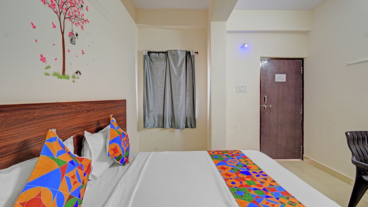 Photo of Bedroom in Ameerpet