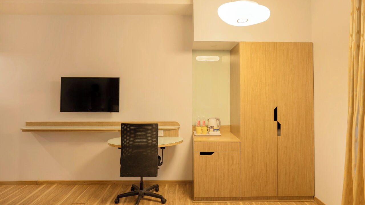 Photo of Bedroom in Malleshwaram