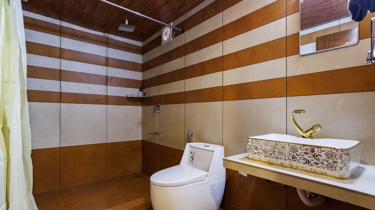 Photo of Bathroom in Kunchithanny