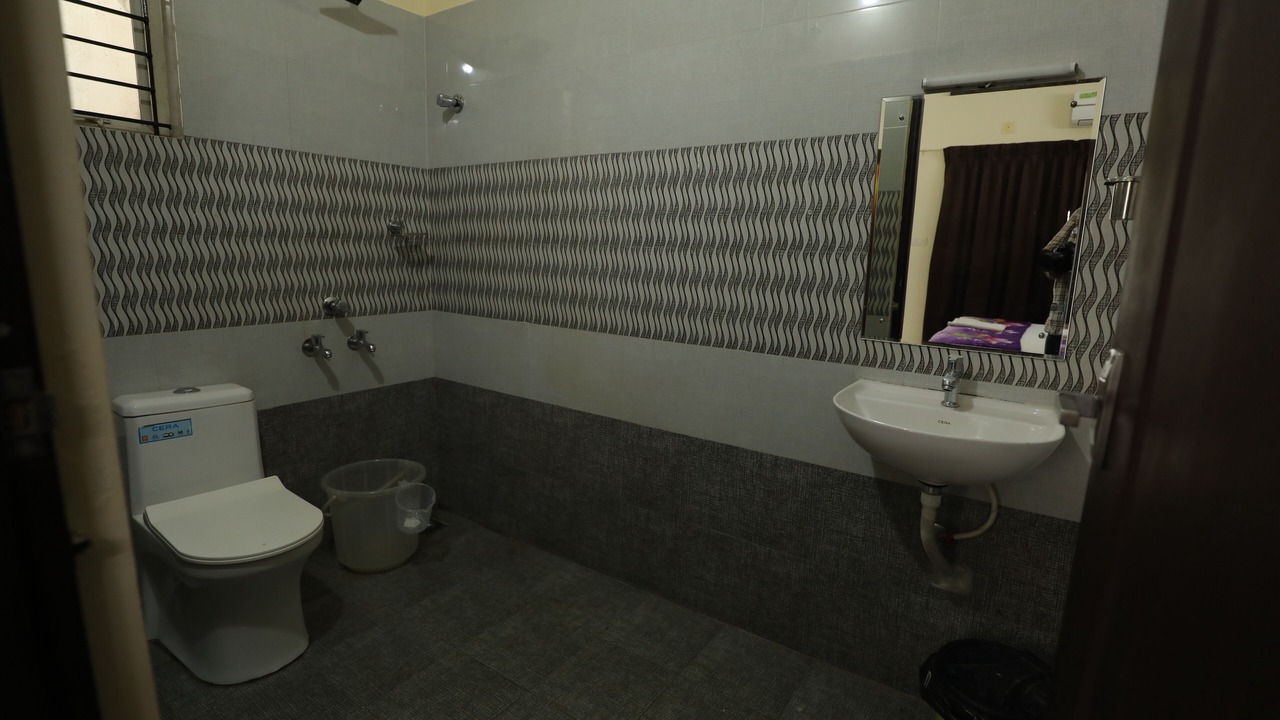 Photo of Bathroom in Thiruvananthapuram