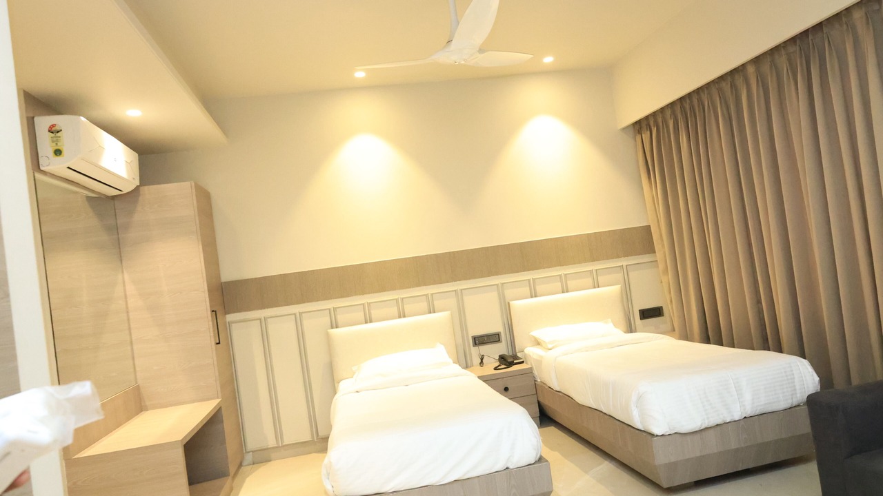 Photo of Bedroom in Sualkuchi