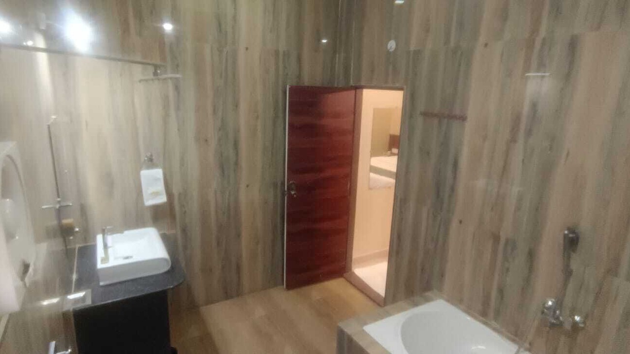 Photo of Bathroom in Avarghani