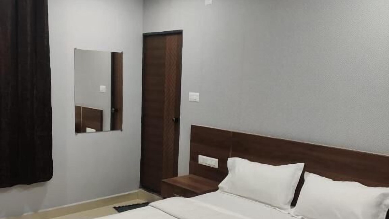 Photo of Bedroom in Sirsi