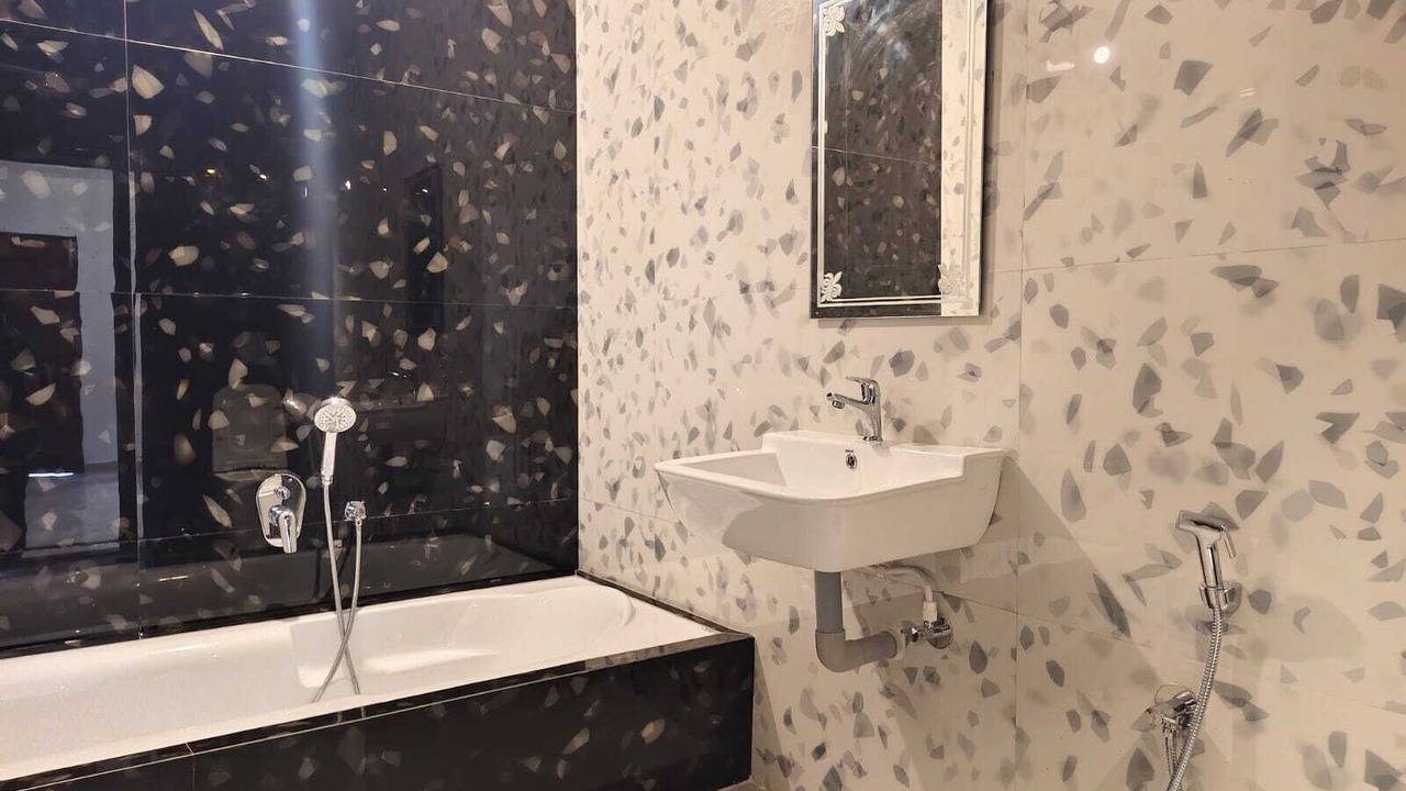 Photo of Bathroom in Heritage Town