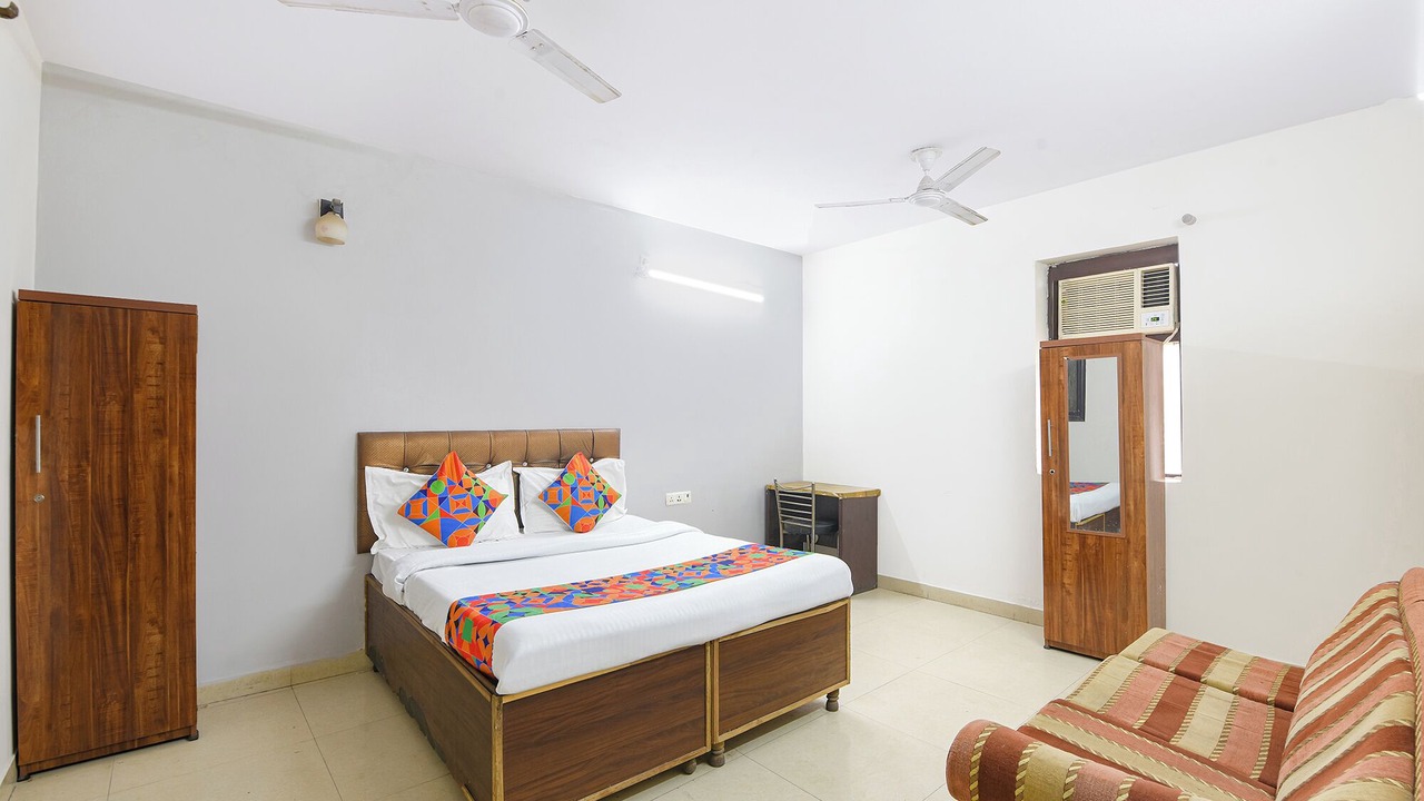 Photo of Bedroom in Govindpuri