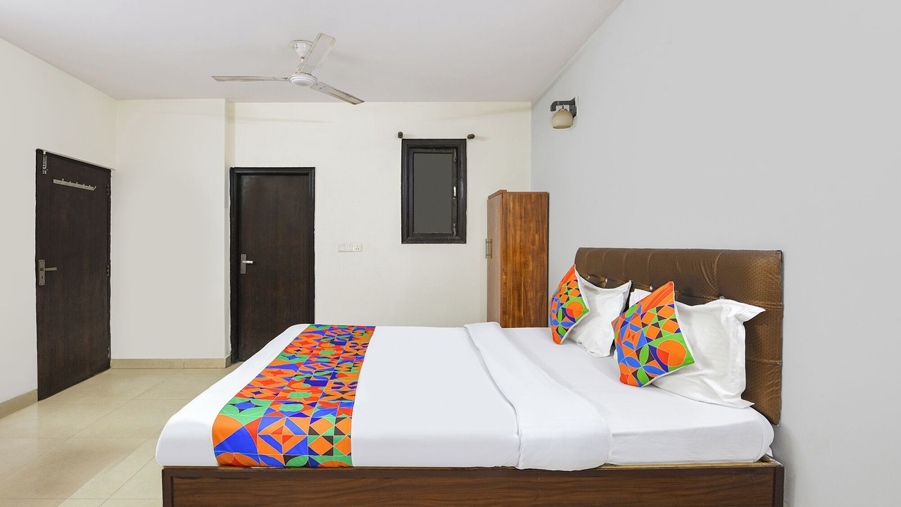 Photo of Bedroom in Govindpuri