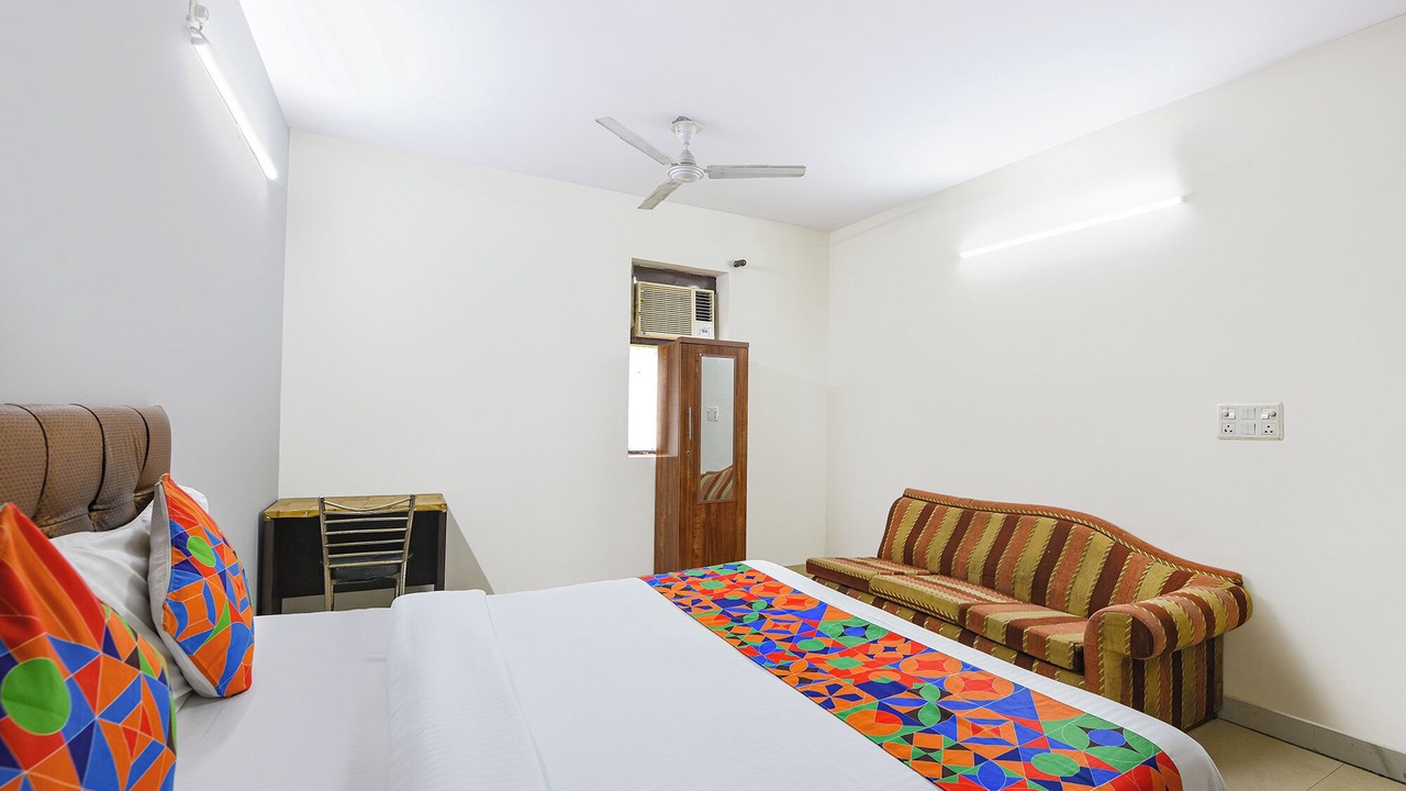 Photo of Bedroom in Govindpuri