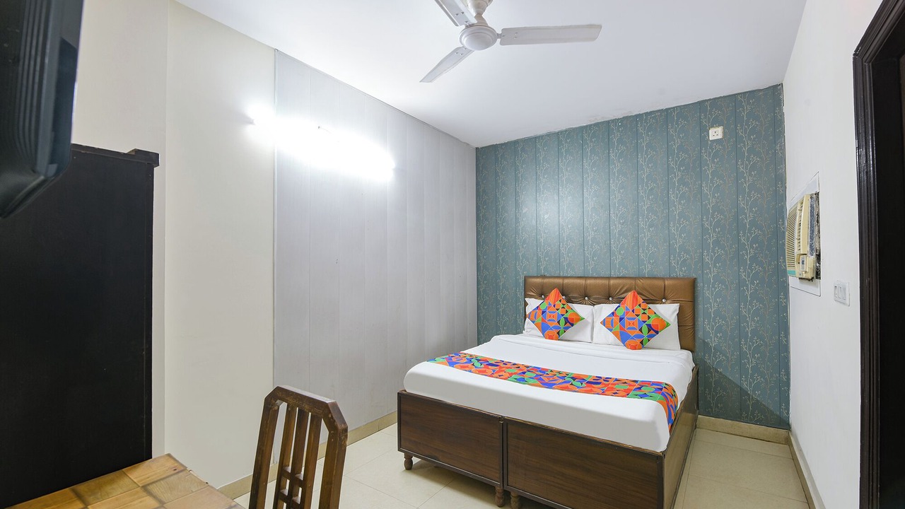 Photo of Bedroom in Govindpuri