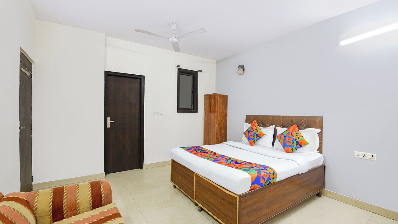 Photo of Bedroom in Govindpuri