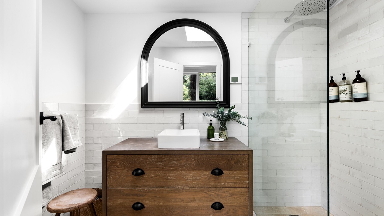 Photo of Bathroom in Red Hill South