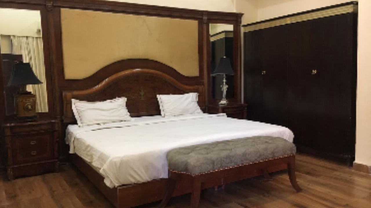 Photo of Bedroom in Aarey Colony