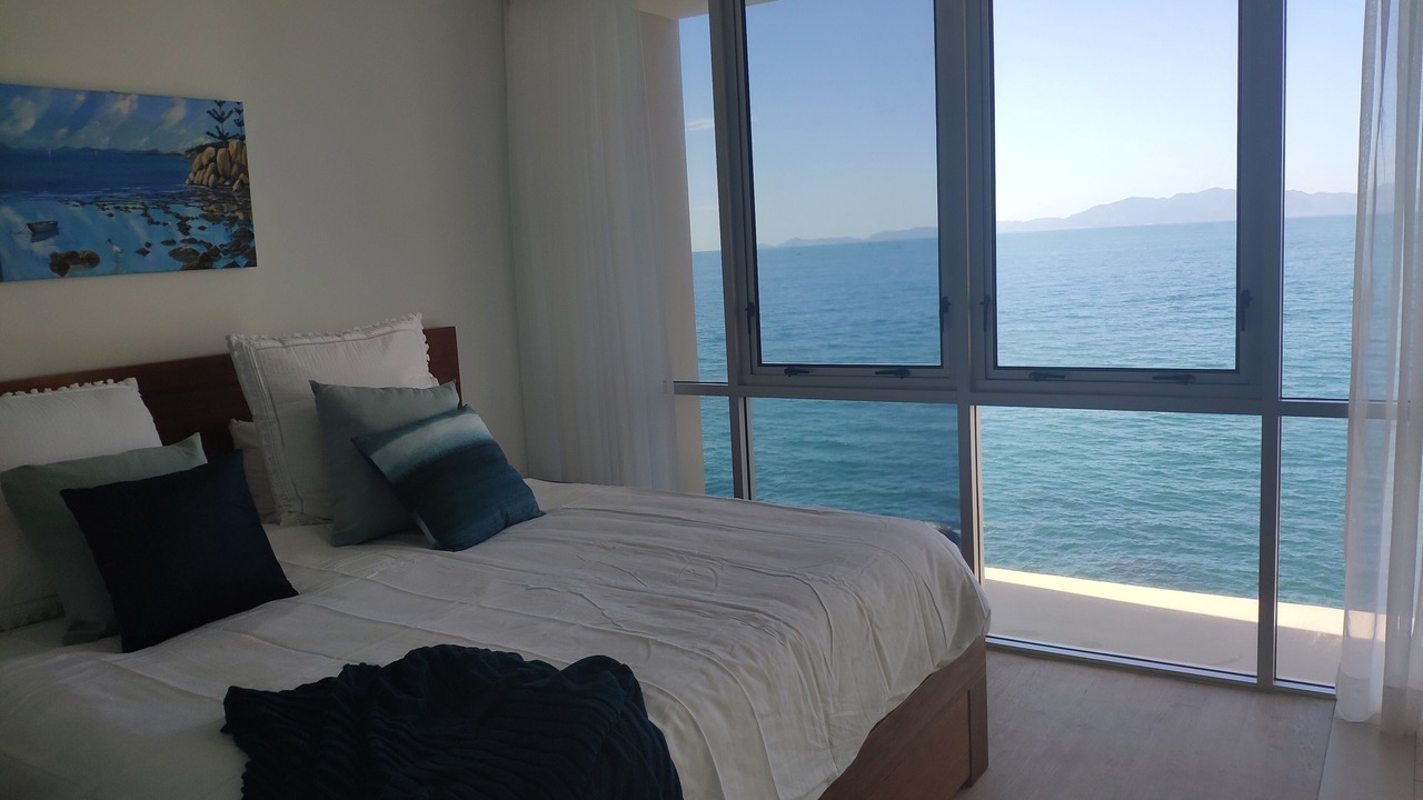 Photo of Bedroom in Nelly Bay