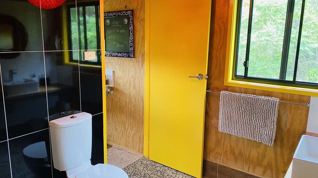 Photo of Bathroom in Hunchy