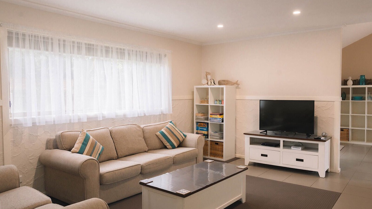 Photo of Livingroom in Surf Beach