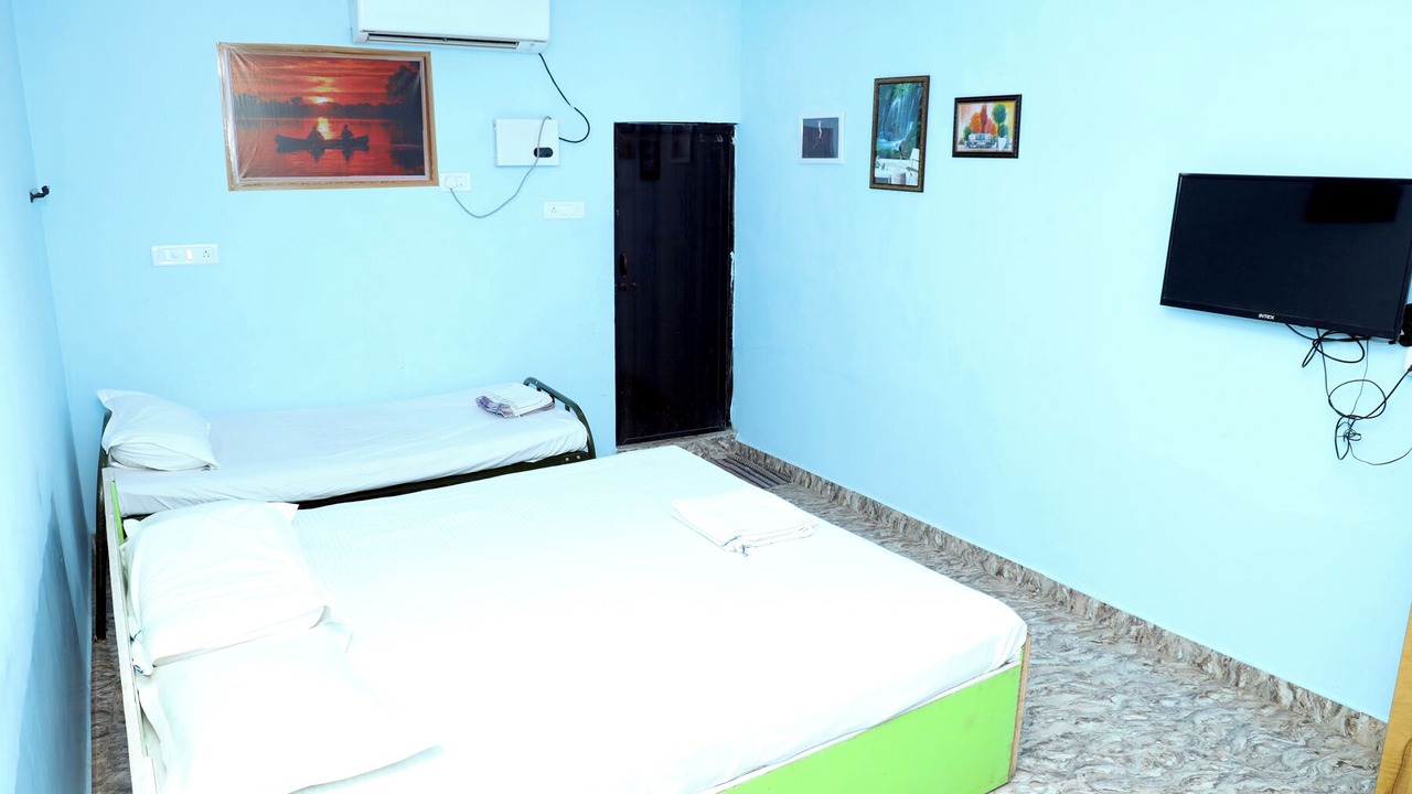 Photo of Bedroom in Tiruvannamalai