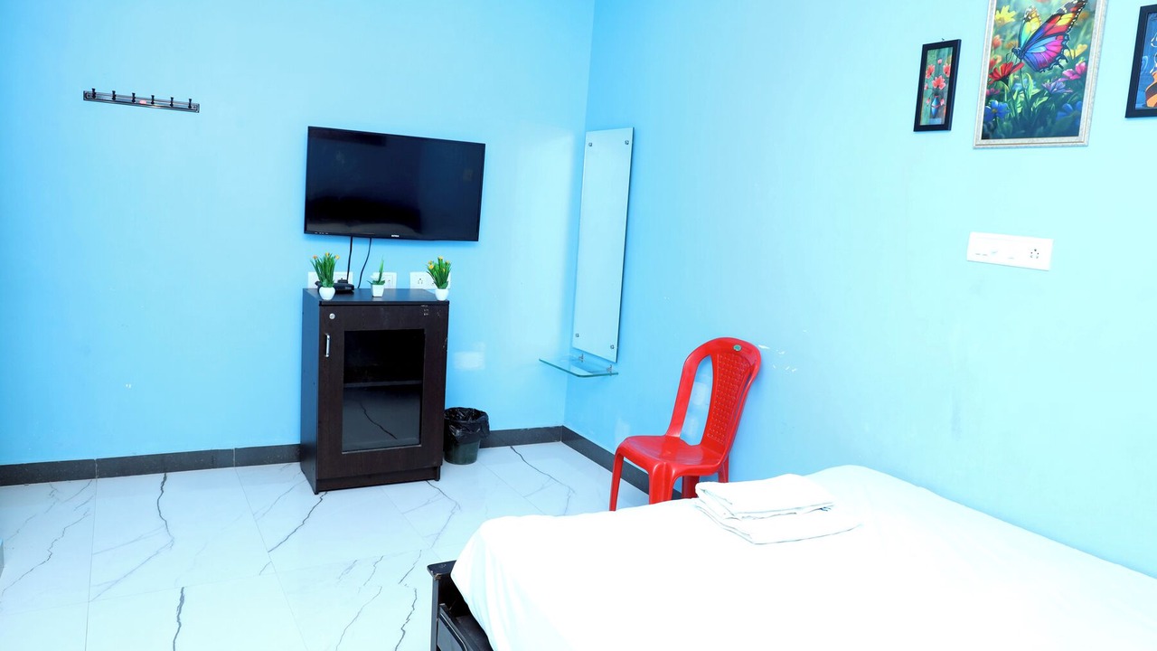 Photo of Bedroom in Tiruvannamalai