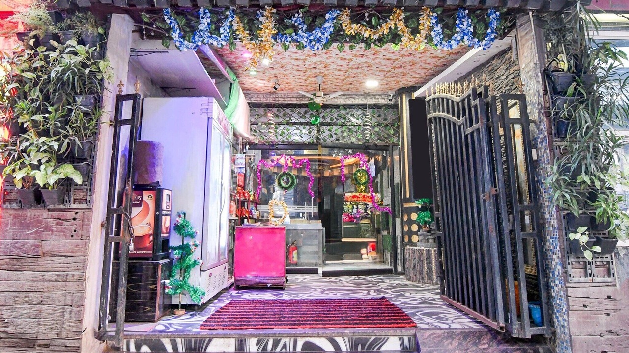 Photo of Others in Ballygunge