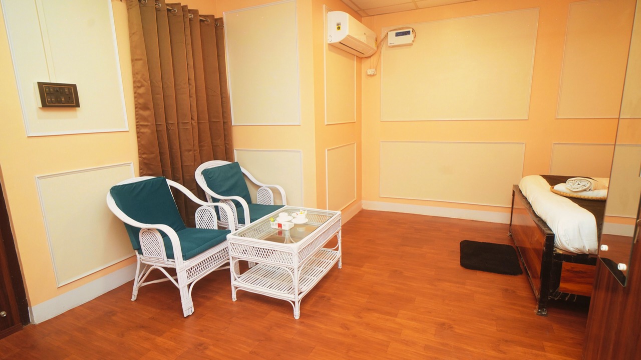 Photo of Bedroom in Sualkuchi